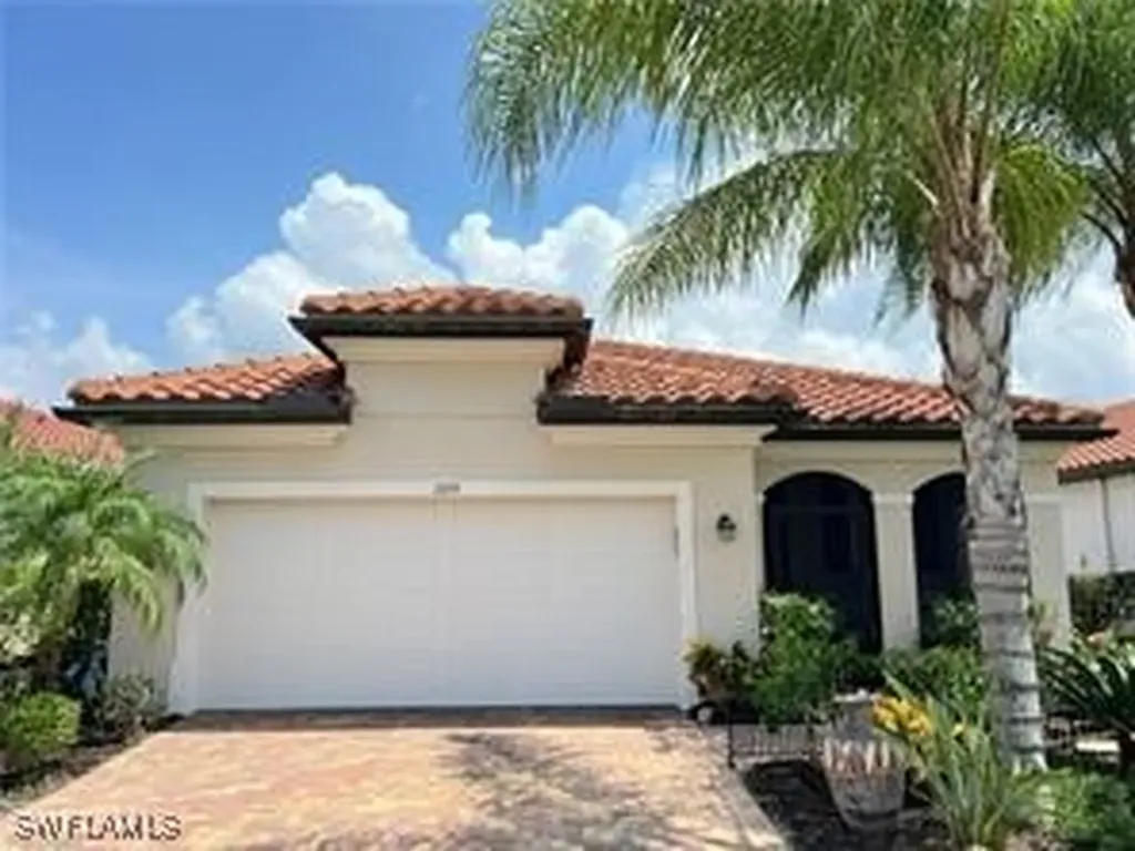 Naples FL, 1599 Marton Court