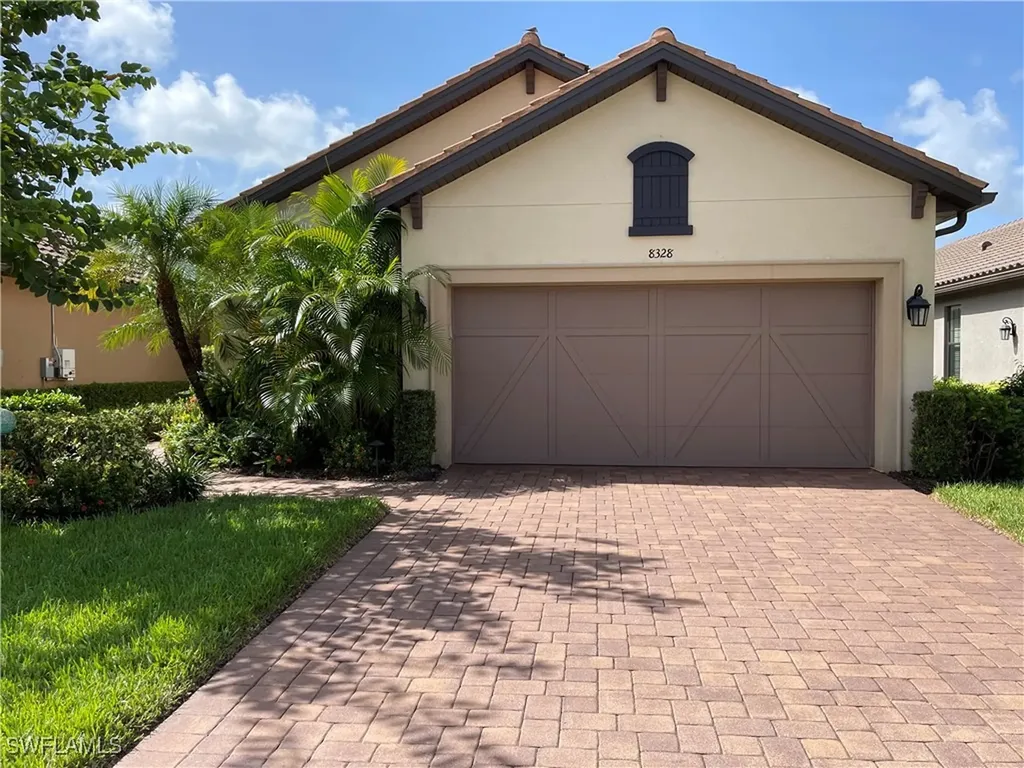 8328 Lucello Terrace N Naples FL 34114