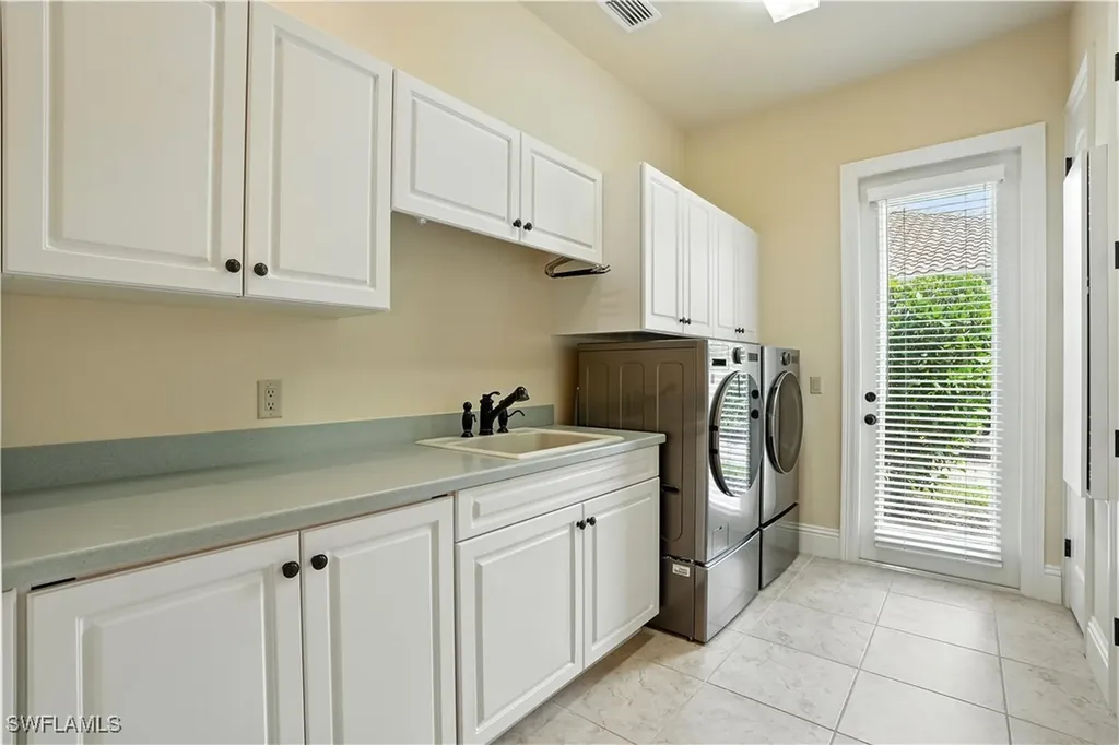 7317 Hagen Way Naples FL 34113