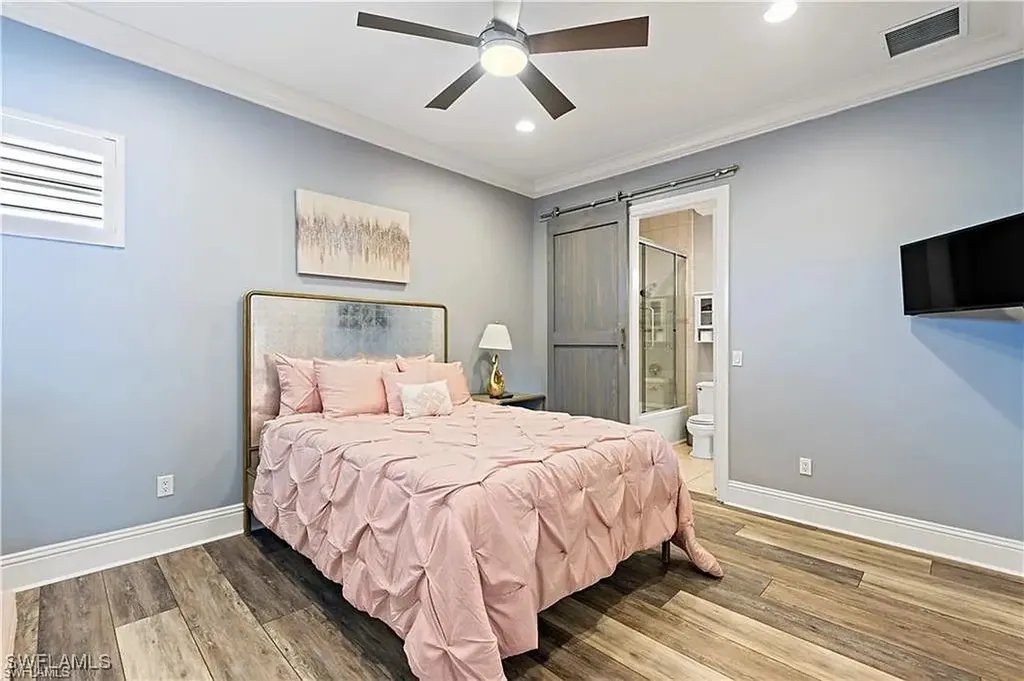 1435 Osprey Avenue Naples FL 34102