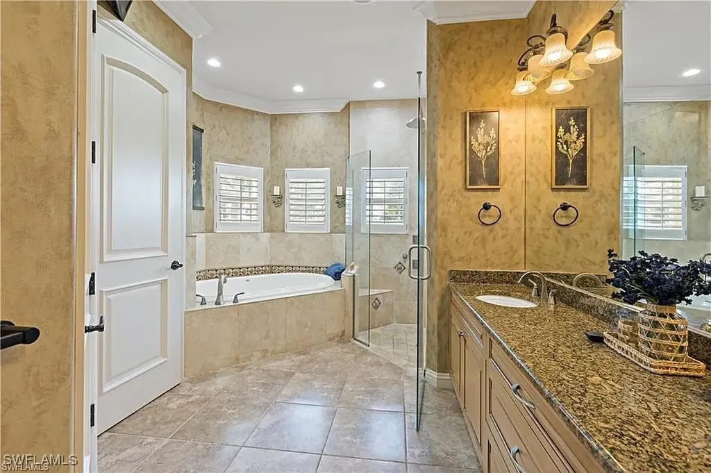 1435 Osprey Avenue Naples FL 34102