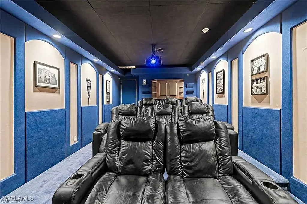 1435 Osprey Avenue Naples FL 34102