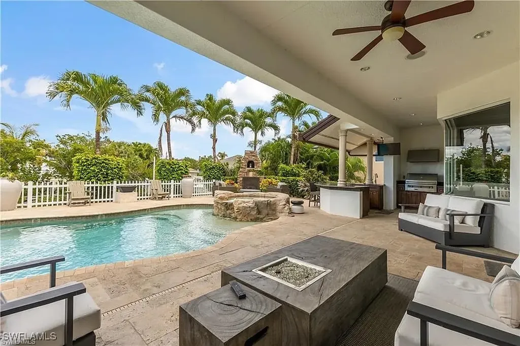 1435 Osprey Avenue Naples FL 34102