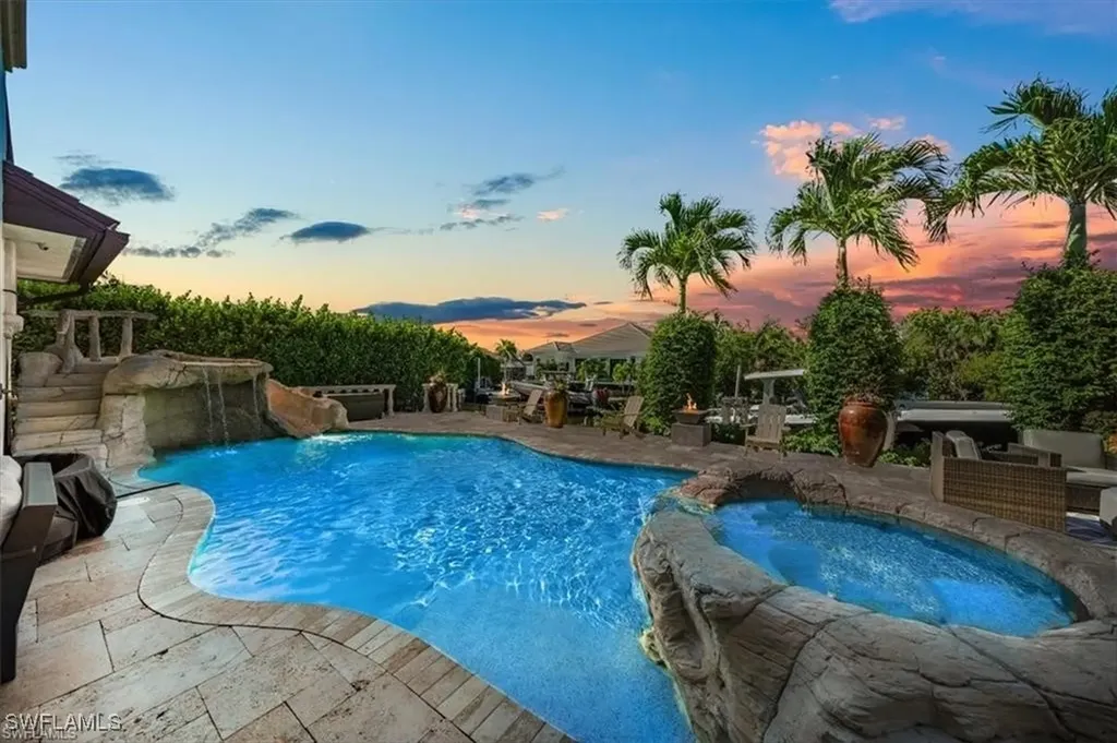 1435 Osprey Avenue Naples FL 34102