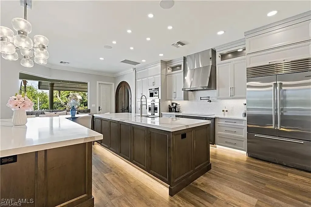 1435 Osprey Avenue Naples FL 34102
