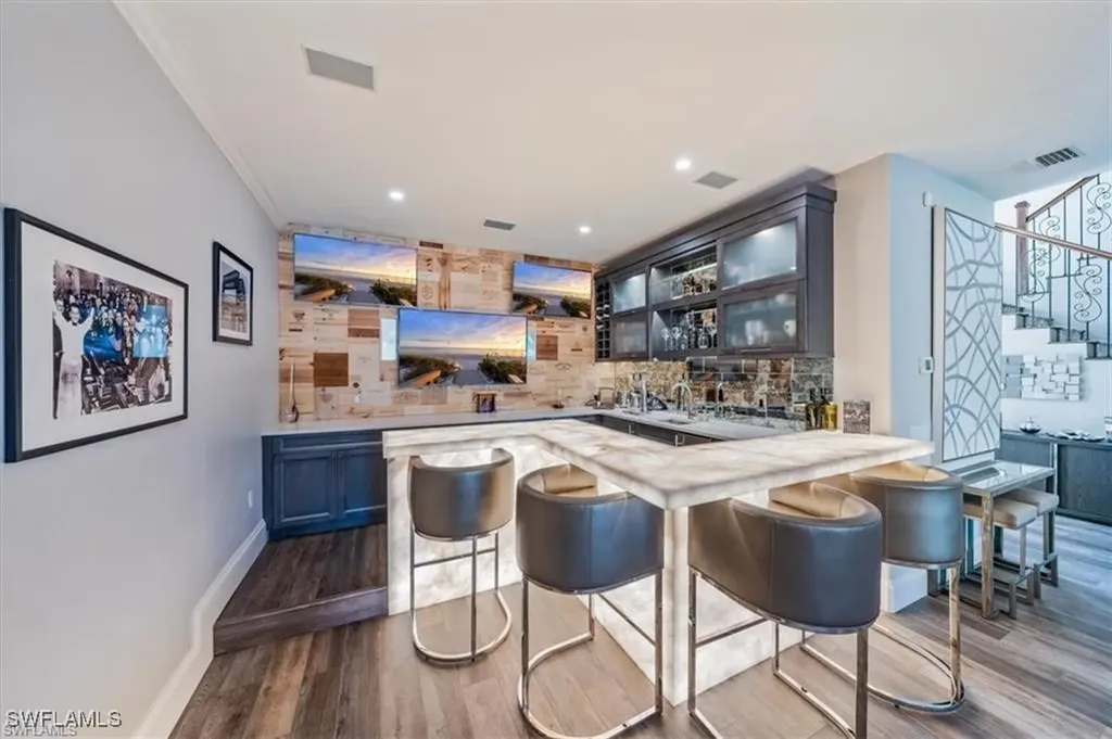 1435 Osprey Avenue Naples FL 34102