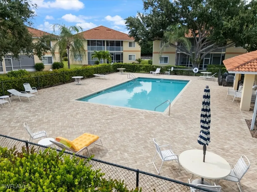 1715 Reuven Circle Naples FL 34112