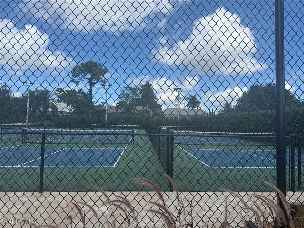 1715 Reuven Circle Naples FL 34112