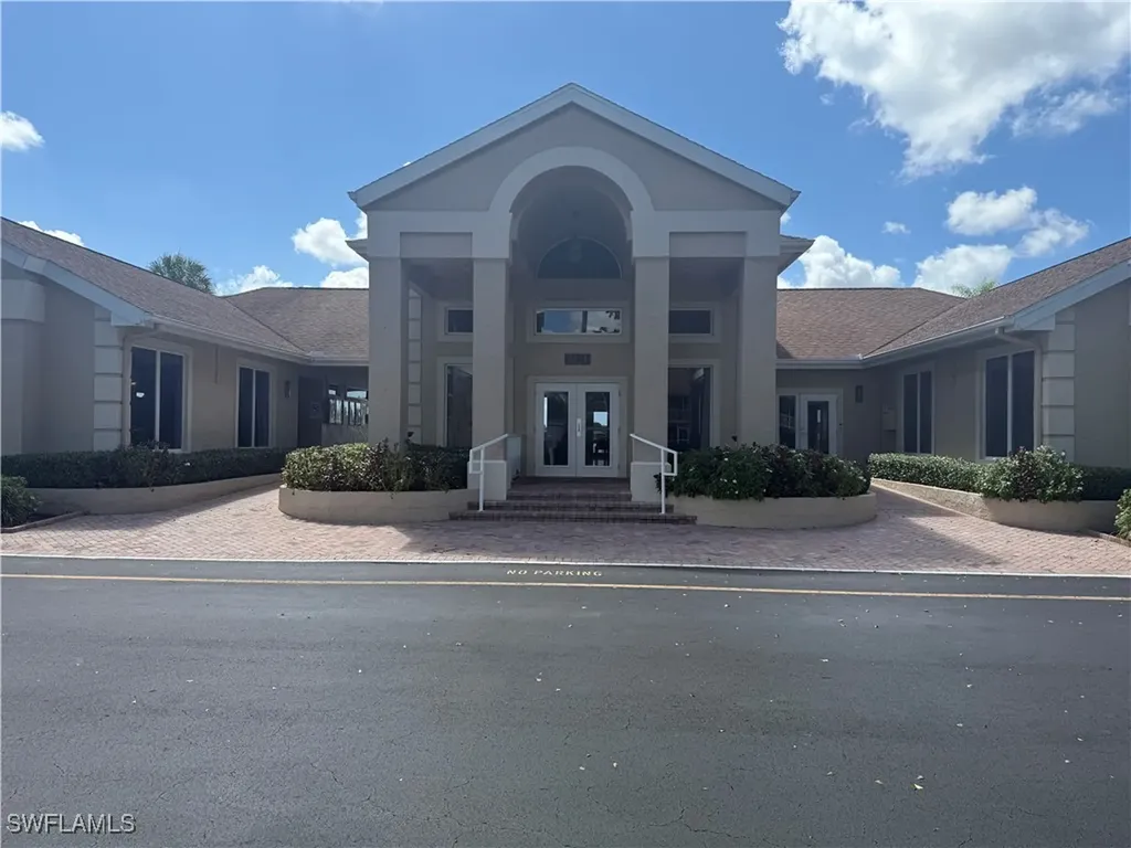 1715 Reuven Circle Naples FL 34112