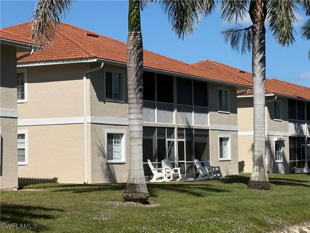 1715 Reuven Circle Naples FL 34112