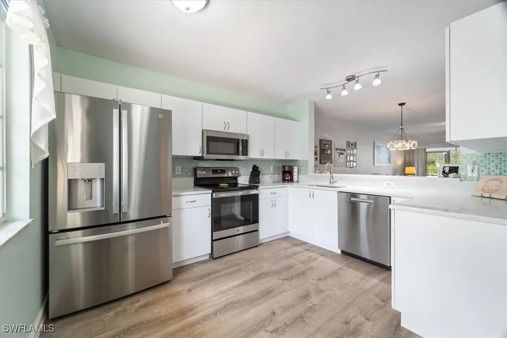 1715 Reuven Circle Naples FL 34112