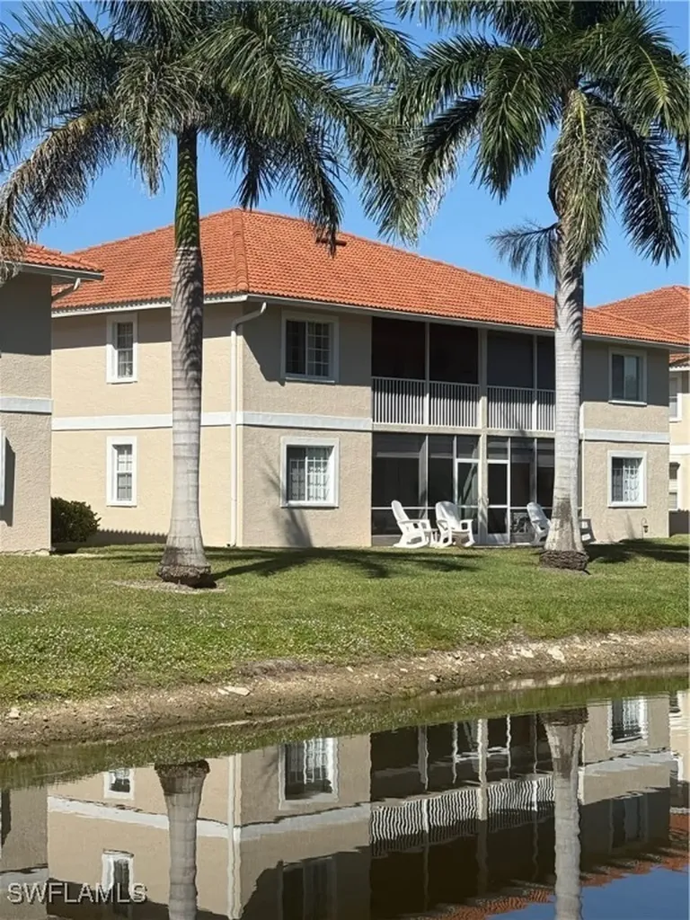 1715 Reuven Circle Naples FL 34112