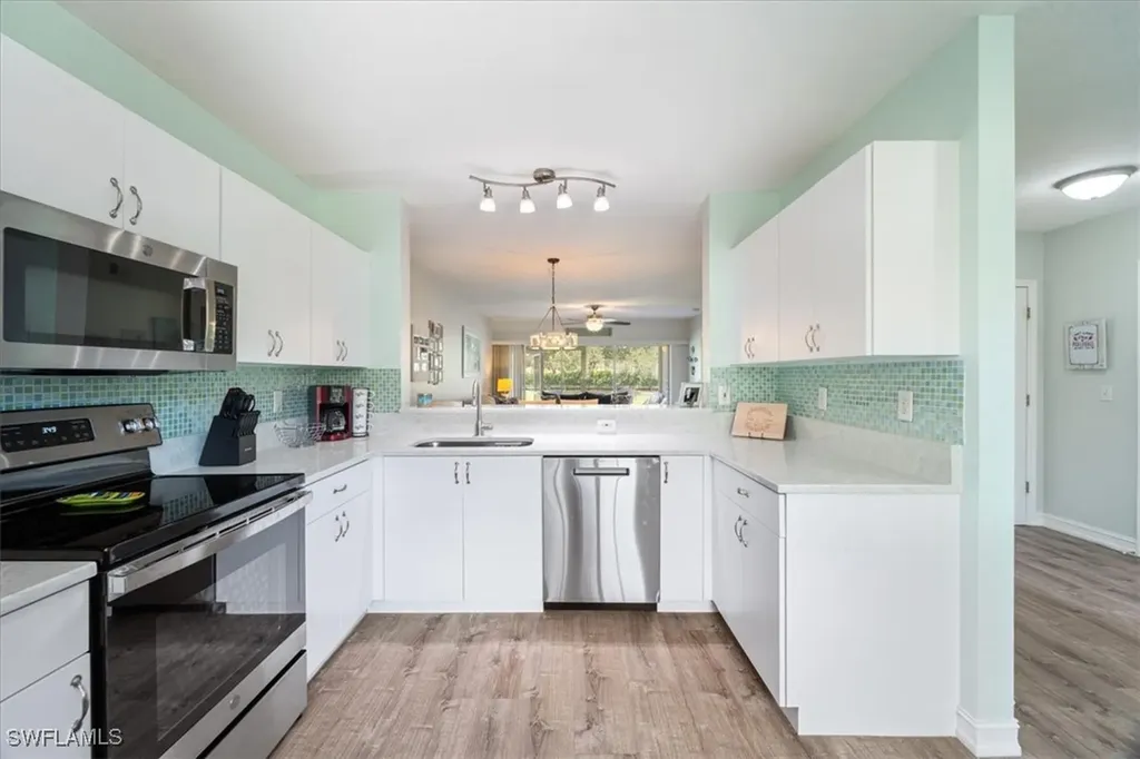 1715 Reuven Circle Naples FL 34112