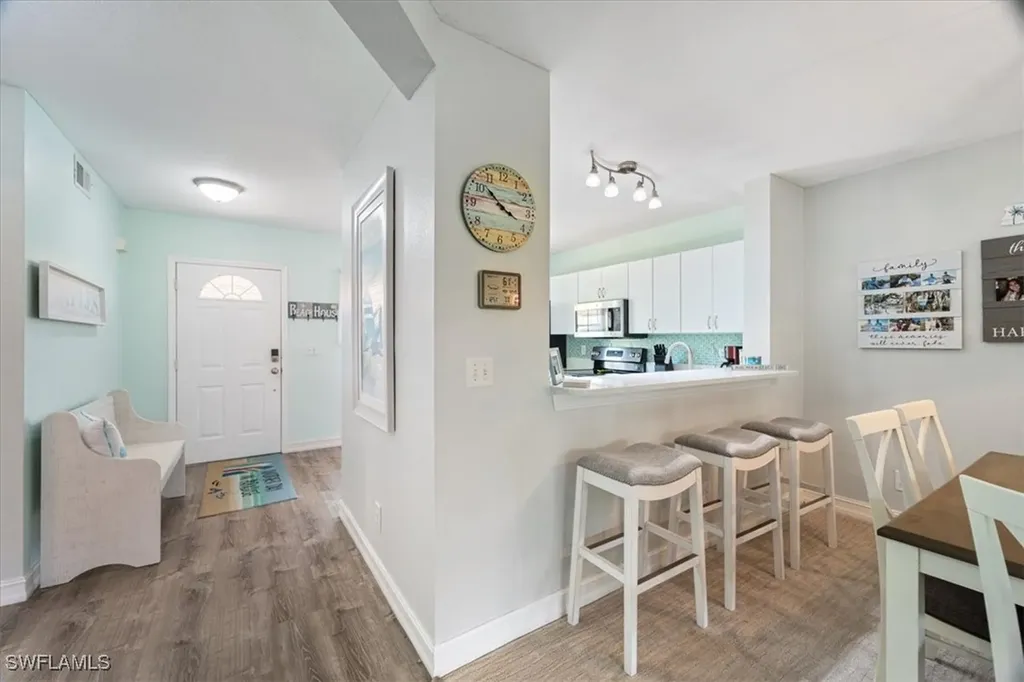 1715 Reuven Circle Naples FL 34112