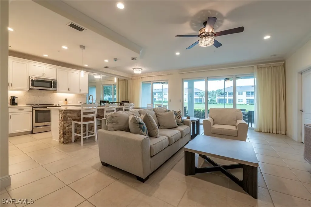 6954 Avalon Circle Naples FL 34112
