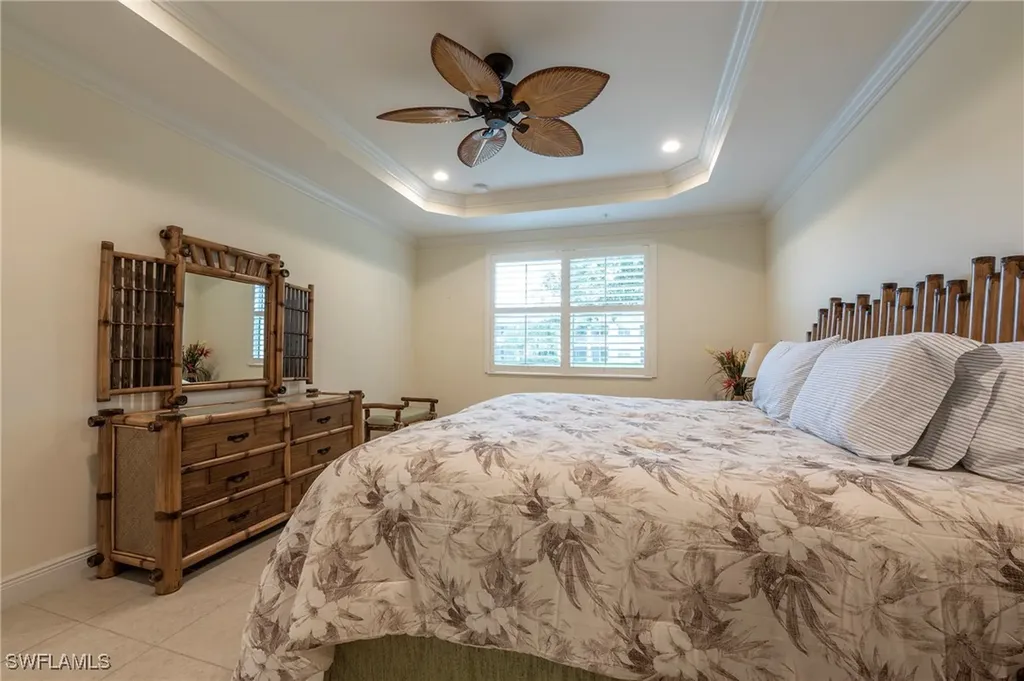 6954 Avalon Circle Naples FL 34112