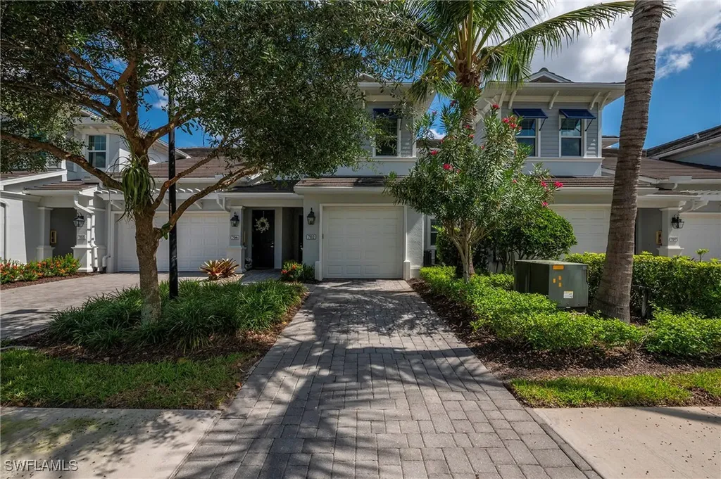6954 Avalon Circle Naples FL 34112