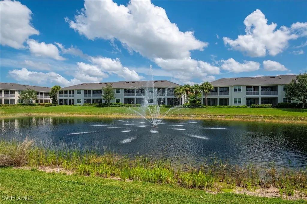 6954 Avalon Circle Naples FL 34112