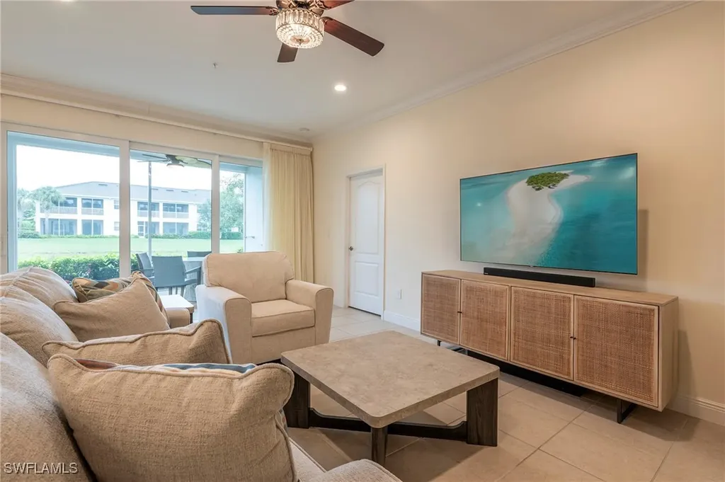 6954 Avalon Circle Naples FL 34112