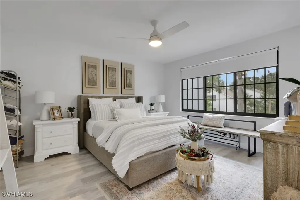 871 Meadowland Drive Naples FL 34108