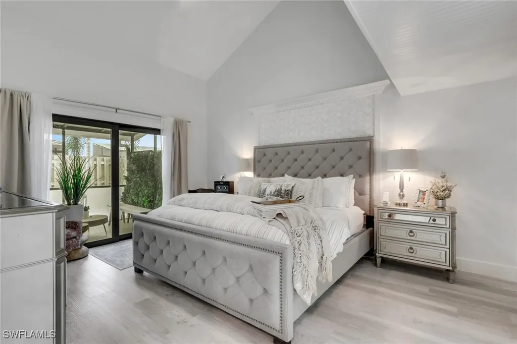 871 Meadowland Drive Naples FL 34108