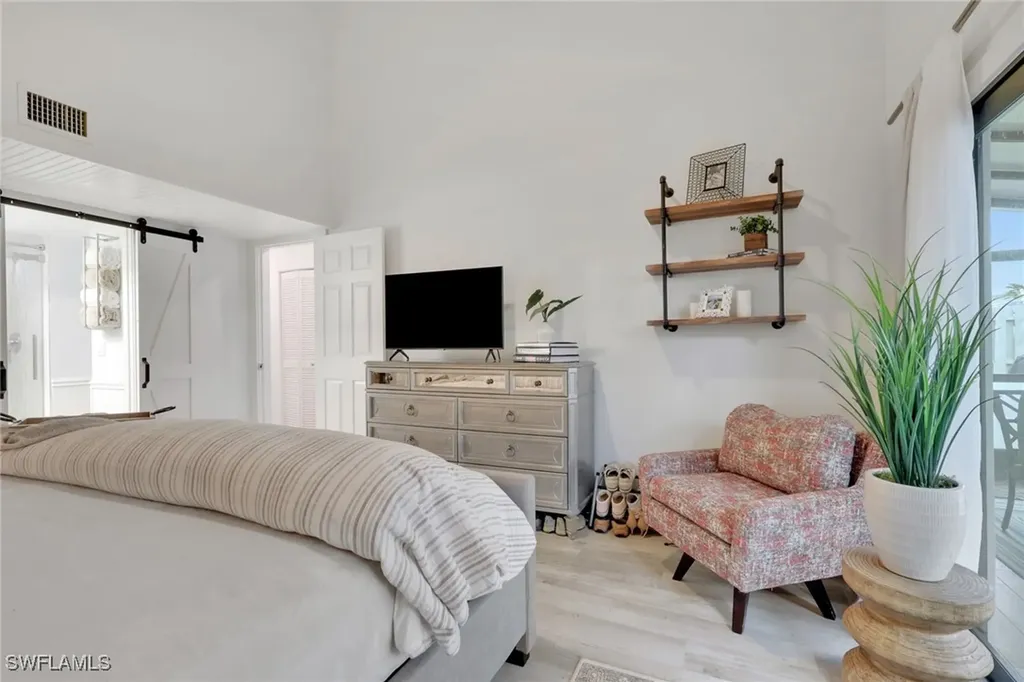 871 Meadowland Drive Naples FL 34108