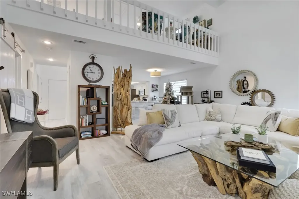 871 Meadowland Drive Naples FL 34108