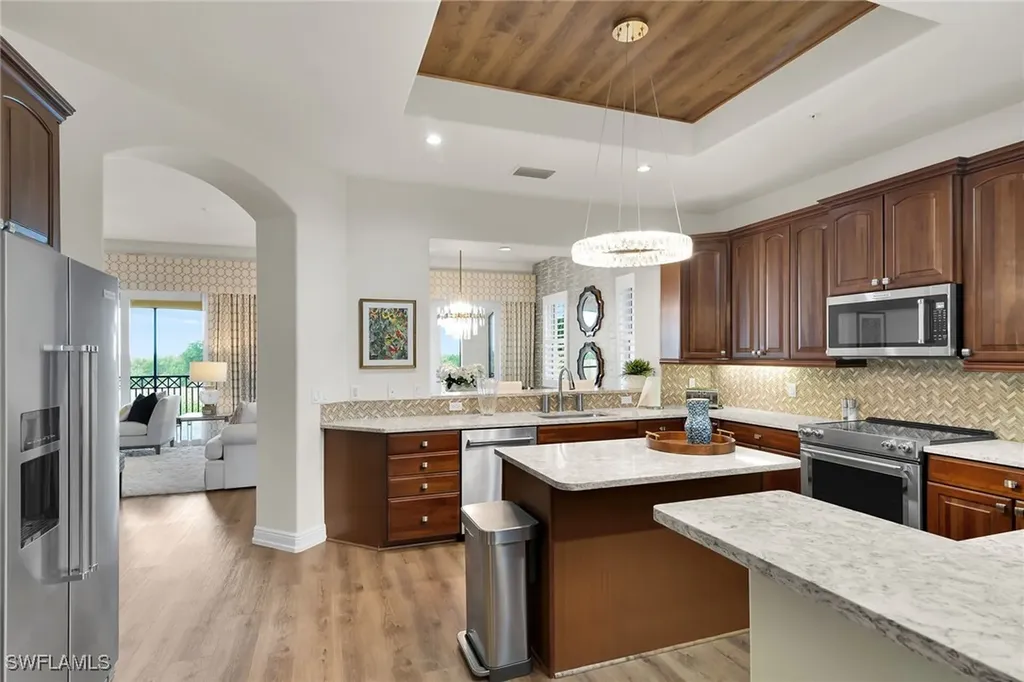 1502 Borghese Lane Naples FL 34114