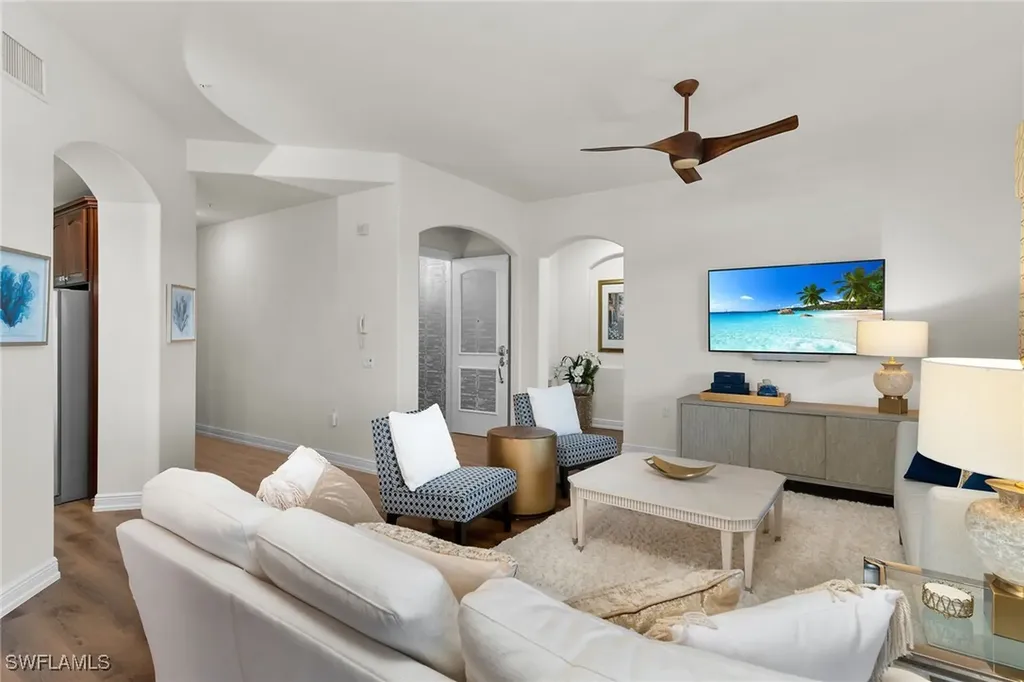 1502 Borghese Lane Naples FL 34114