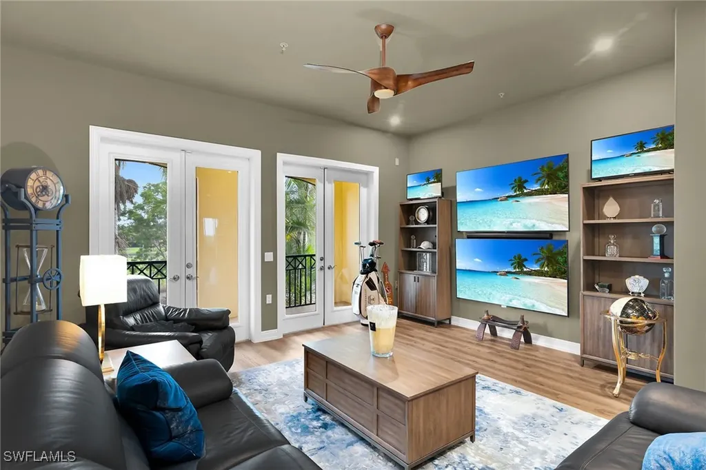 1502 Borghese Lane Naples FL 34114