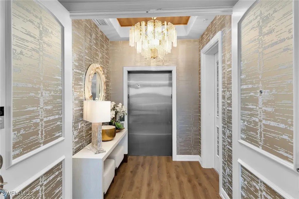 1502 Borghese Lane Naples FL 34114