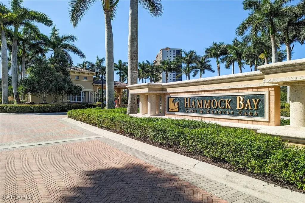1502 Borghese Lane Naples FL 34114