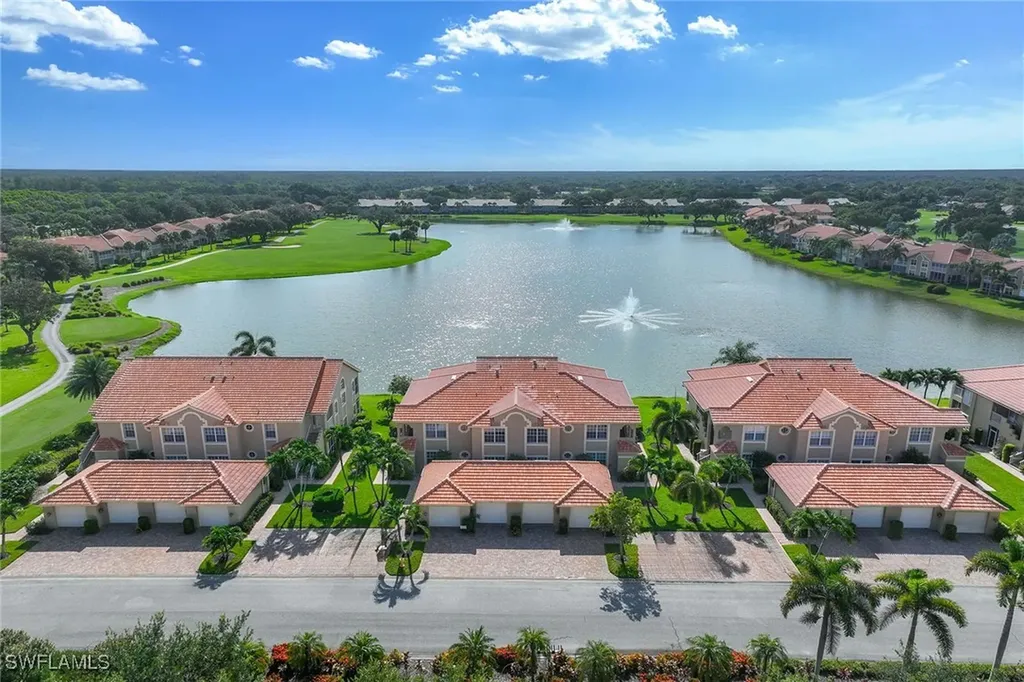 Bonita Springs FL, 13966 Southampton Drive, Unit 4504