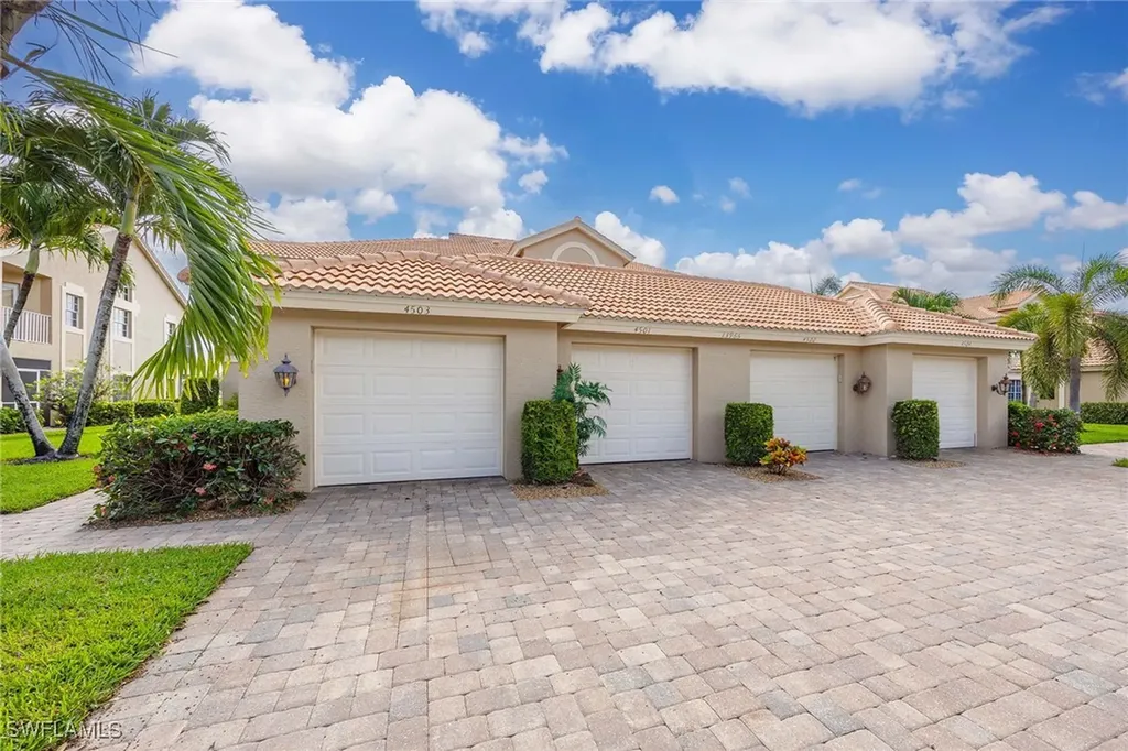 13966 Southampton Drive Bonita Springs FL 34135