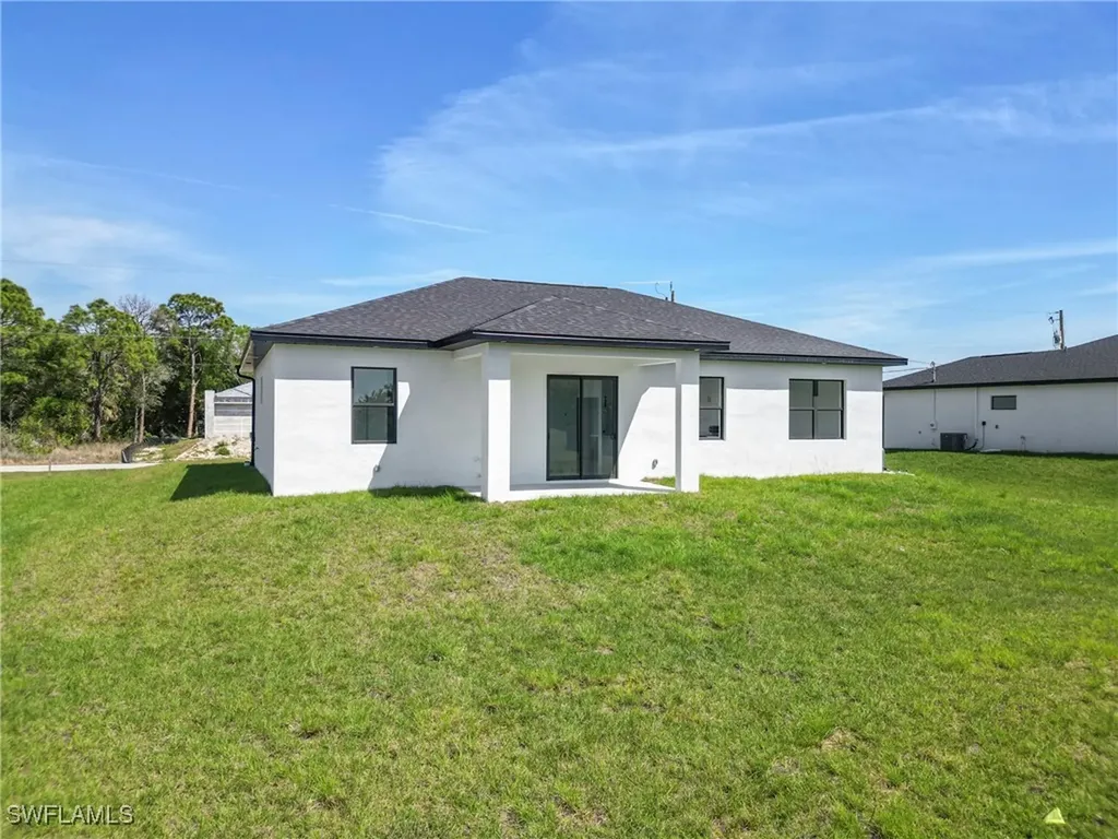 2814 44th Street W Lehigh Acres FL 33971