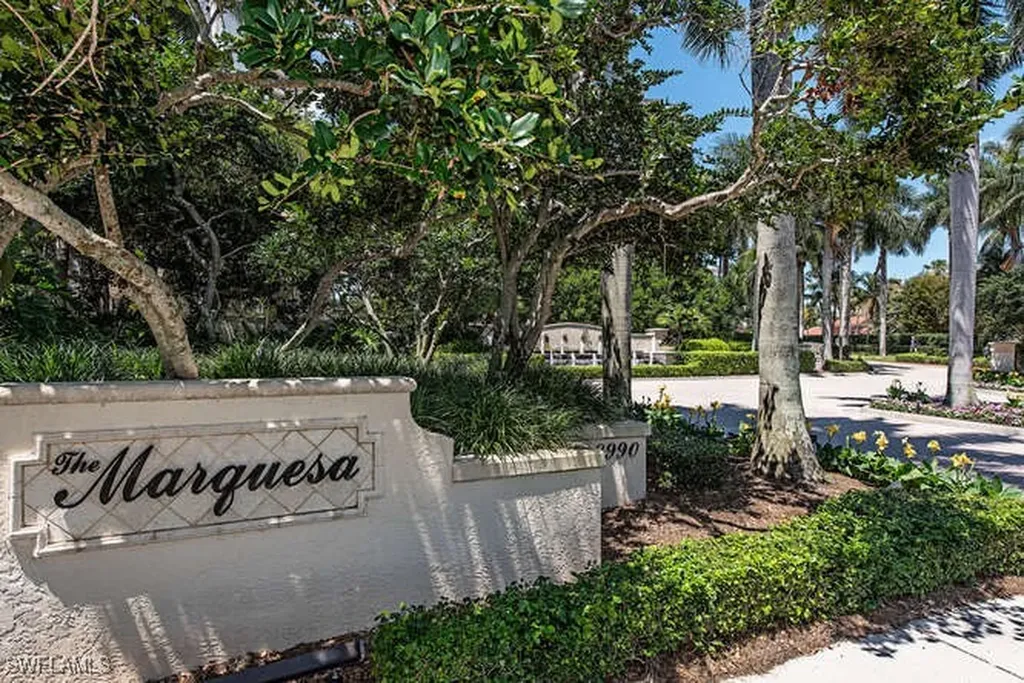 8990 Bay Colony Drive Naples FL 34108