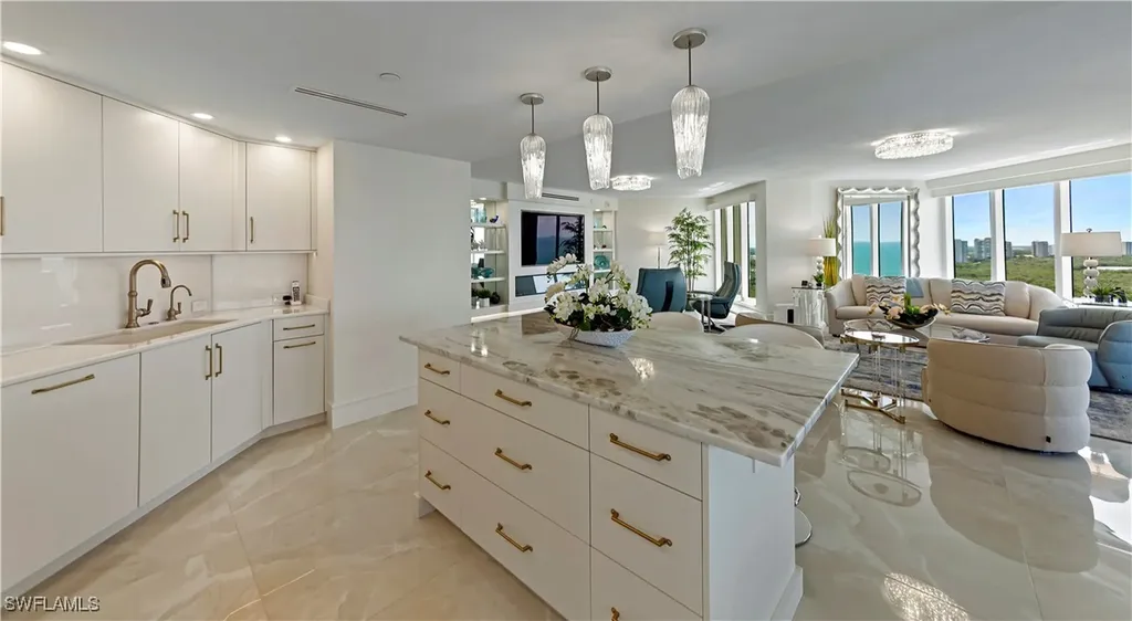 8111 Bay Colony Drive Naples FL 34108