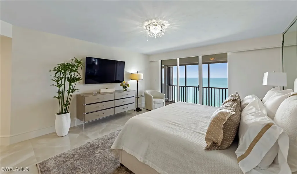 8111 Bay Colony Drive Naples FL 34108