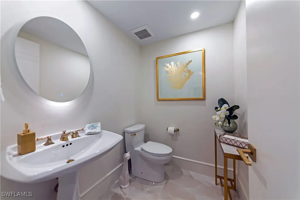 8111 Bay Colony Drive Naples FL 34108