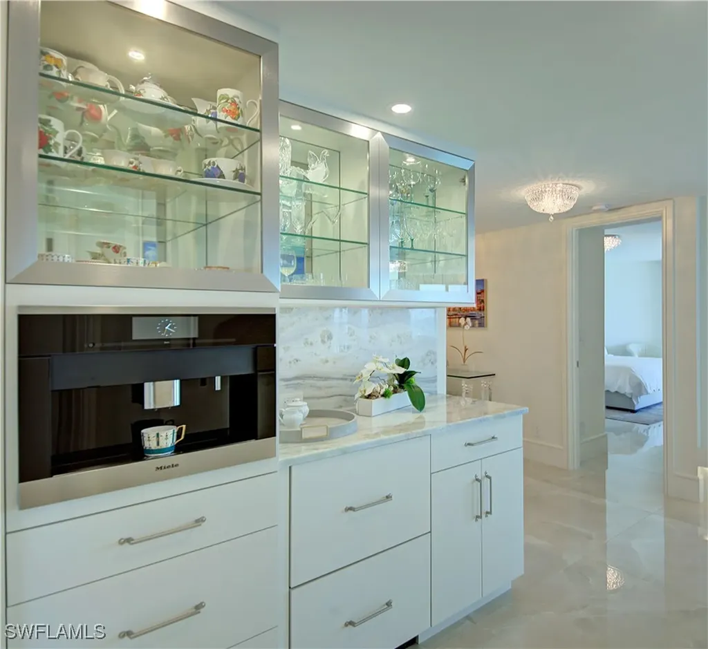 8111 Bay Colony Drive Naples FL 34108