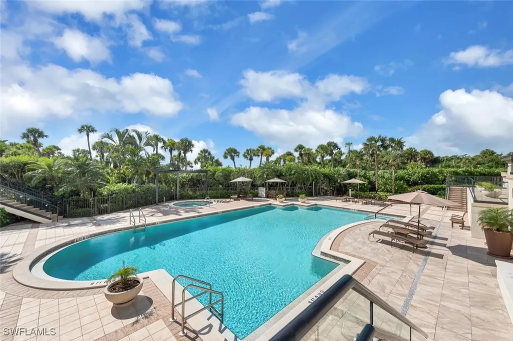 8111 Bay Colony Drive Naples FL 34108
