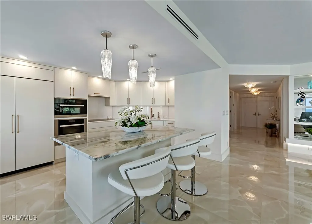 8111 Bay Colony Drive Naples FL 34108