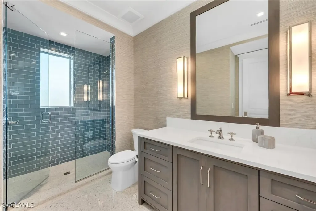 1835 Gulf Shore Boulevard S Naples FL 34102