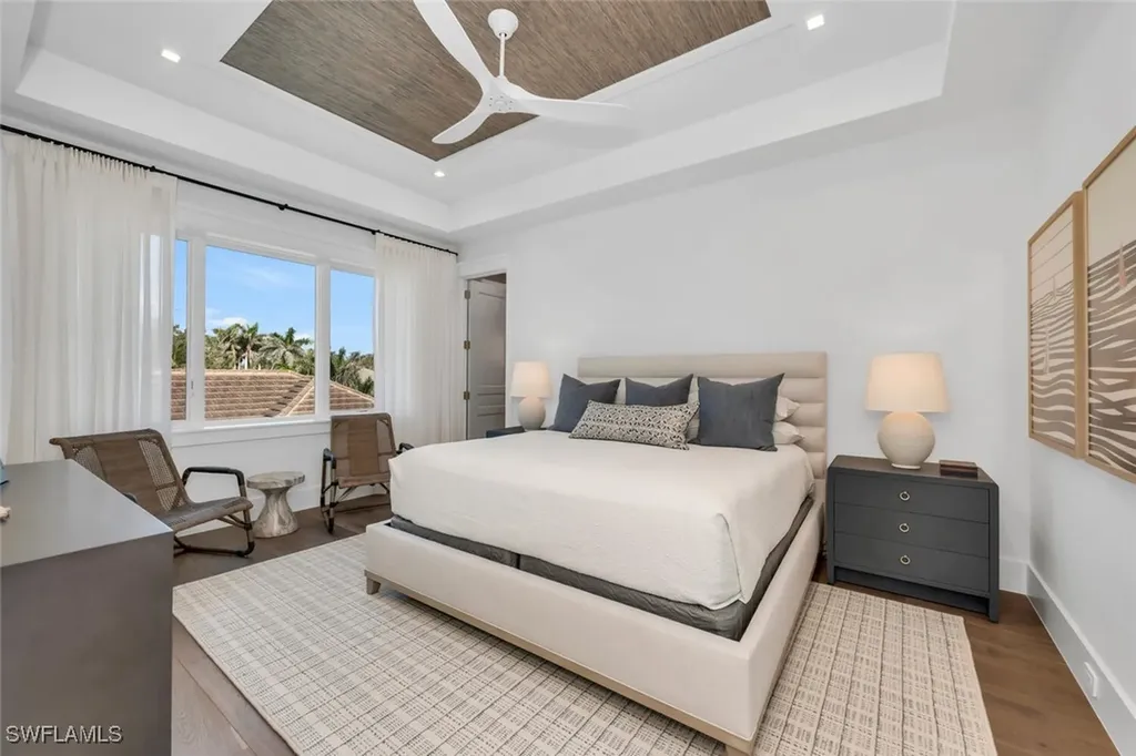 1835 Gulf Shore Boulevard S Naples FL 34102