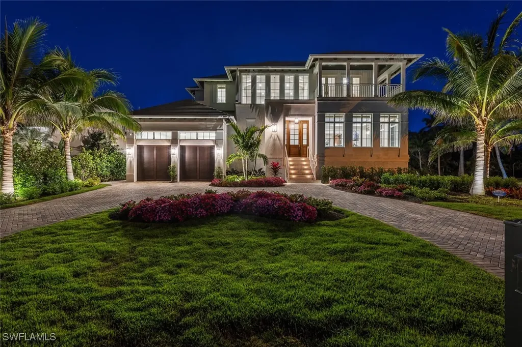 1835 Gulf Shore Boulevard S Naples FL 34102