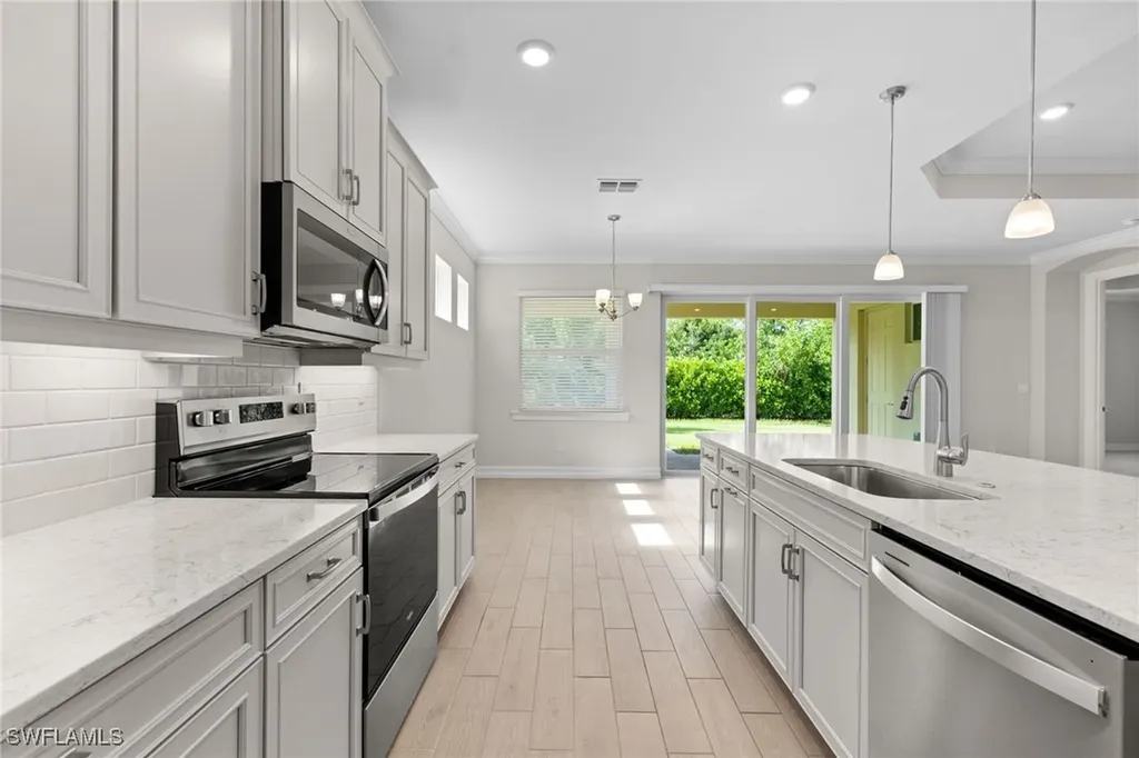428 Polihale Way Naples FL 34114