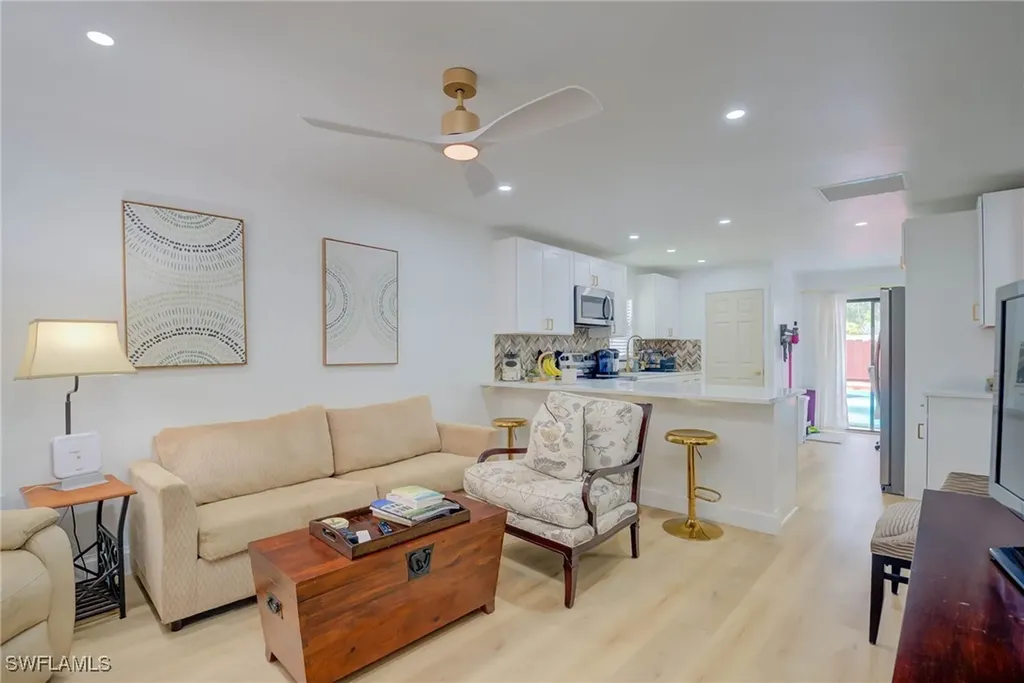 27650 Imperial Shores Boulevard Bonita Springs FL 34134