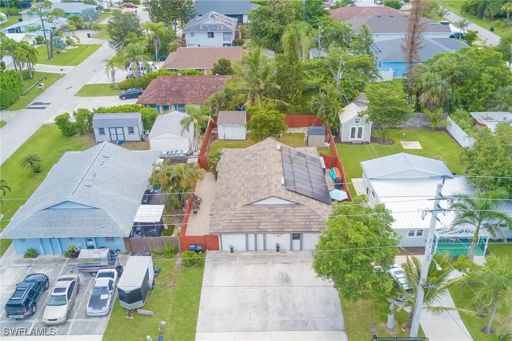 27650 Imperial Shores Boulevard Bonita Springs FL 34134