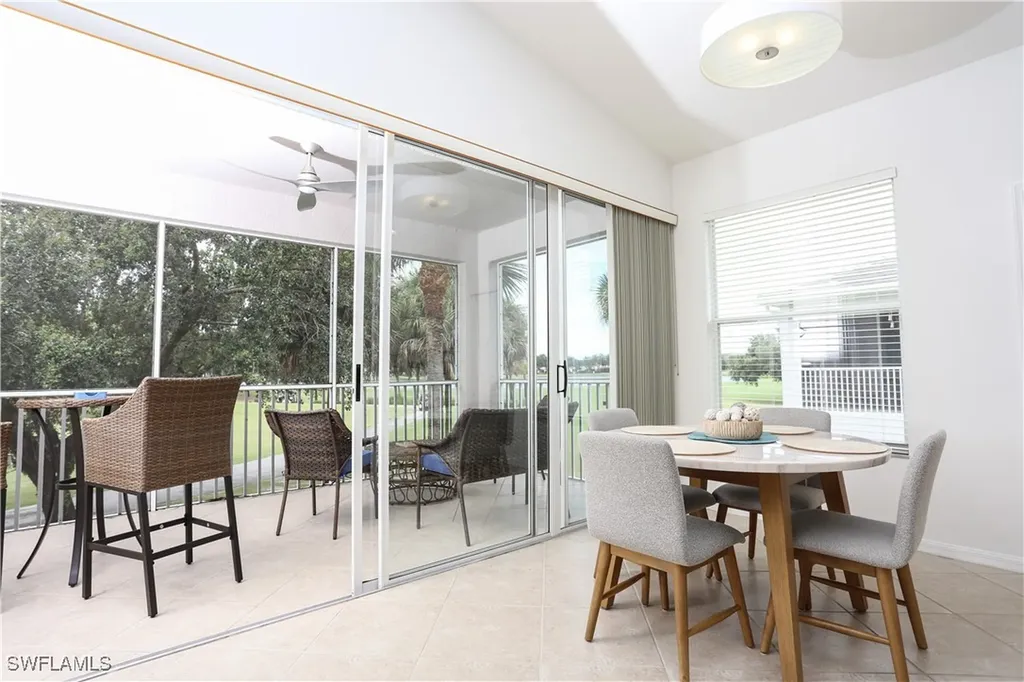1937 Crestview Way Naples FL 34119