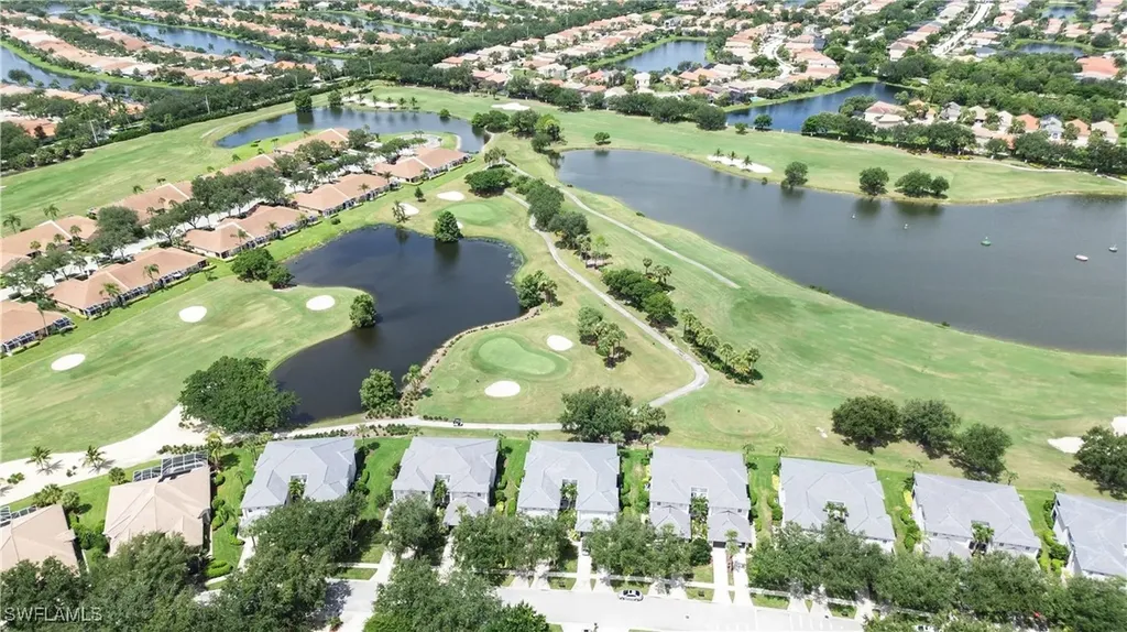 1937 Crestview Way Naples FL 34119